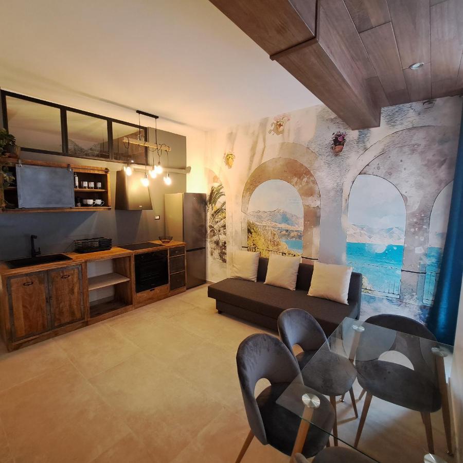Caieta Housing Hotel Gaeta Exterior photo